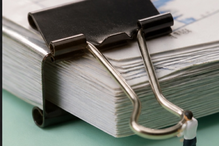 Financial Services: controlled knowledge