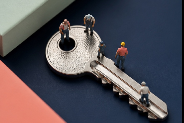 Property Management: requests arrive without useful detail
